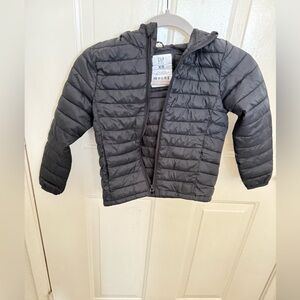 GAP Kids black hooded puffer full zip jacket XS